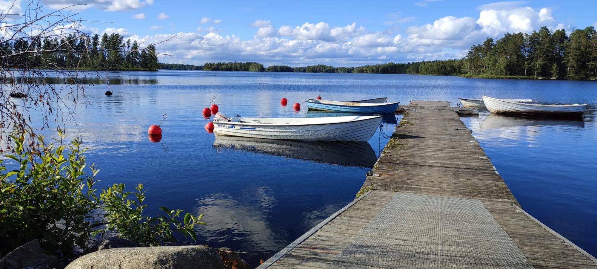 Boende I Malaskog, Near The Lake, Boat, Big Garden Ryssby Luaran gambar